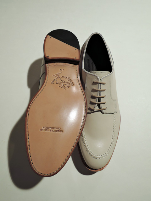 JALAN SRIWIJAYA (ジャランスリワヤ） 98714 EDWARD Uチップ *IVORY