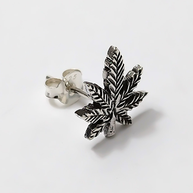 マリファナ モチーフ スタッド ピアス メンズ シルバー925