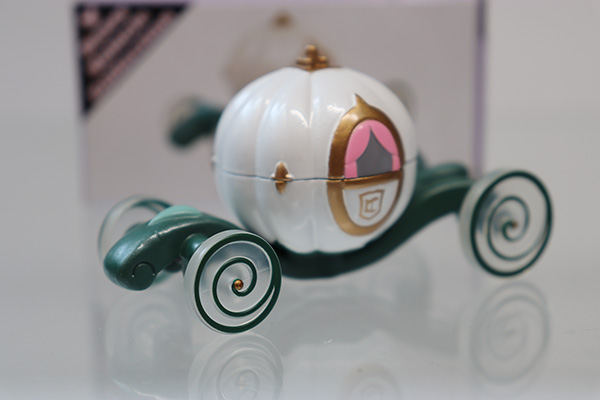 ミニカーショップ ケンボックス ディズニートミカ カボチャの馬車