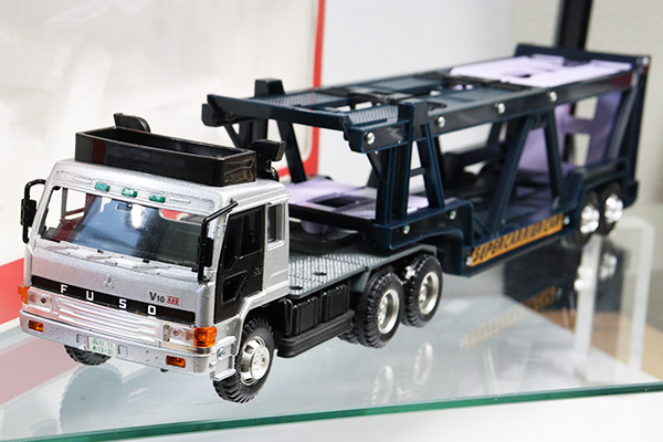 ミニカーショップ ケンボックス ダイヤペット☆T-63☆三菱超大型ふそう