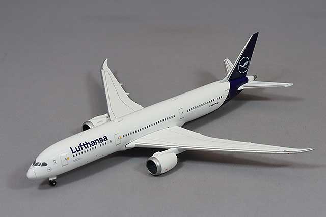 ヘルパ 1/500 ボーイング 747-8 BBJ クウェート政府専用機 9K-GAA