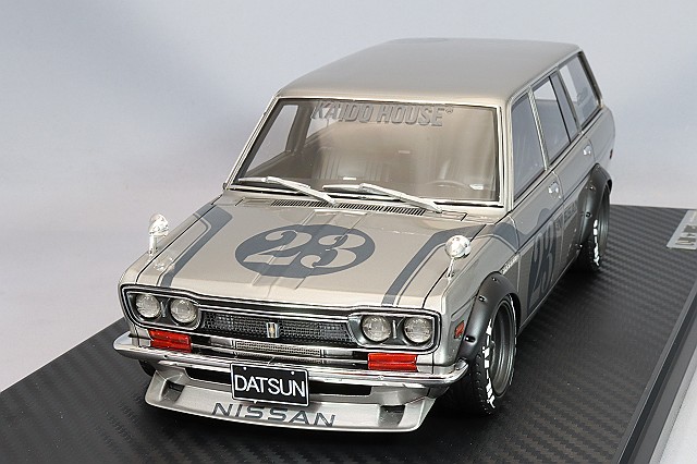 イグニッションモデル 1/18 マツダ サバンナ (S124A) セミワークス