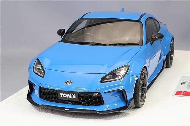 アイドロン 1/18 トムス GR86 ワイドボディ 2022 ブライトブルー