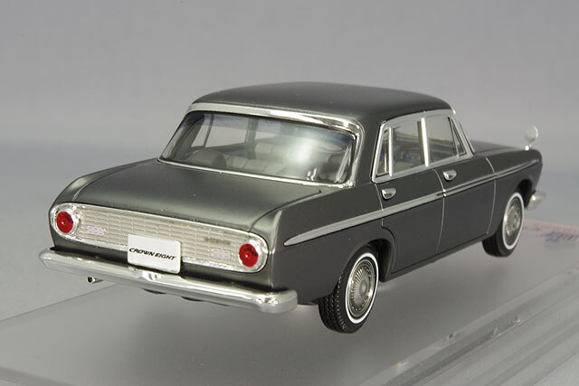 キッドボックス30周年記念モデル, ENIF 1/43 トヨタ クラウン エイト