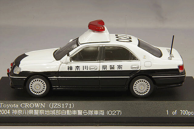 RAI'S 1/43 トヨタ クラウン (JZS171) 2004 神奈川県警察地域部自動車