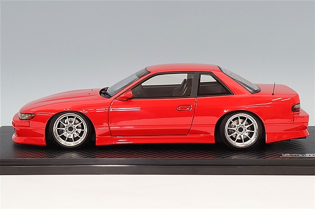 イグニッションモデル 1/18 VERTEX S13 シルビア レッド/CE28Nタイプ
