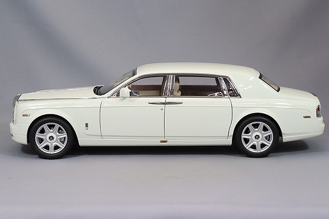 京商 1/18 ロールスロイス ファントム EWB イングリッシュホワイト