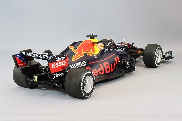ミニチャンプス 1/18 レッドブルレーシング ホンダ RB16B 2021 F1
