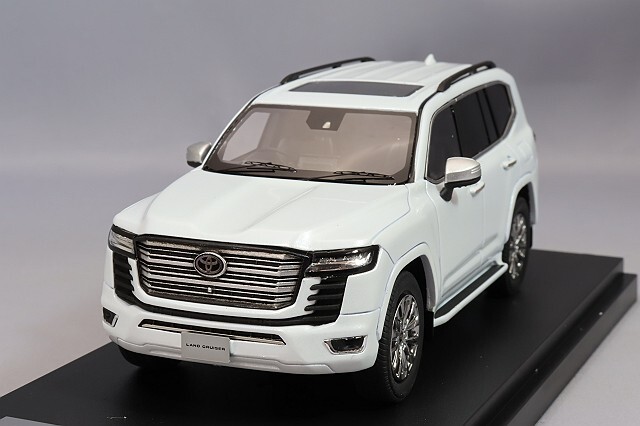 MARK43 1/43 トヨタ ランドクルーザー (JA300W) ZX プレシャスホワイト