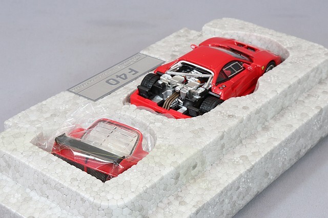 テクノモデル 1/64 フェラーリ F40 LM プレスバージョン 1996 レッド