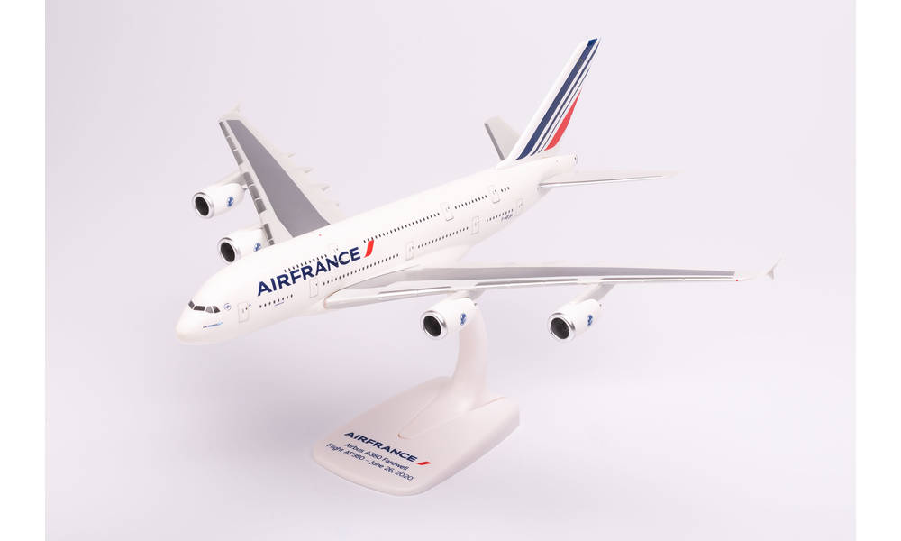 herpa wings 1/250 (プラスチック製) A380-800 エールフランス F-HPJH