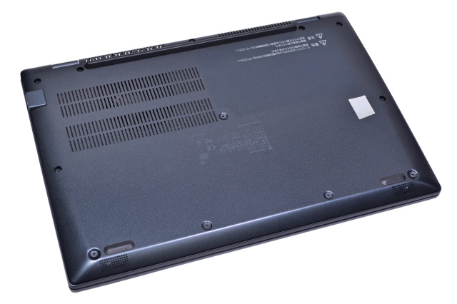 Core i7 1185G7 IrisXe Wi-Fi6 顔認証 dynabook G83/HU メモリ16G M