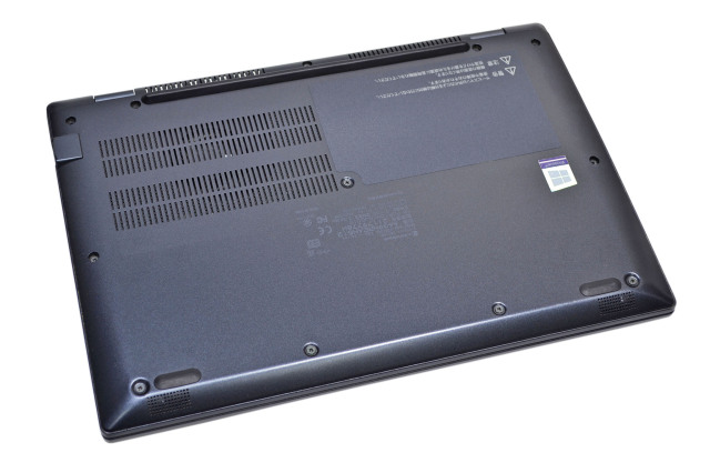 軽量 モバイルパソコン Wi-Fi6 dynabook G83/HR Core i7 1165G7 IrisXe