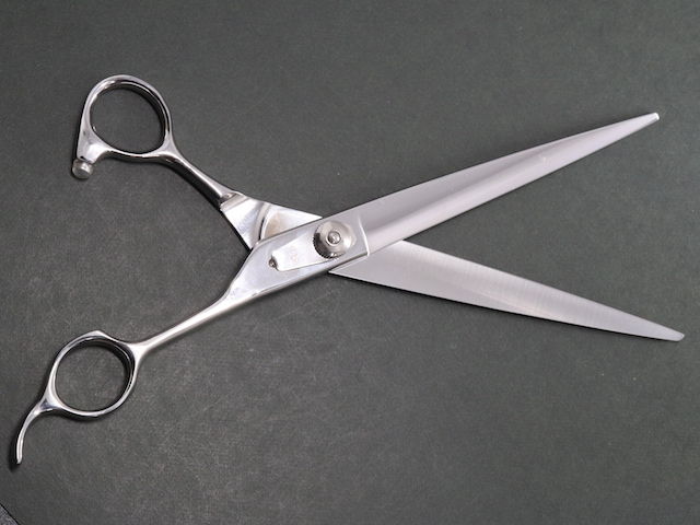 中古シザー】 SLASH cobalt alloy japan（7.5インチ）トリマー用 理容