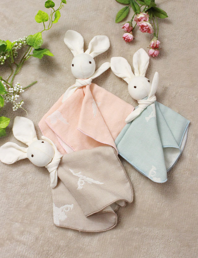 日本製 優しい音色の鈴入り♪ うさぎのにぎにぎ ベビーグッズ