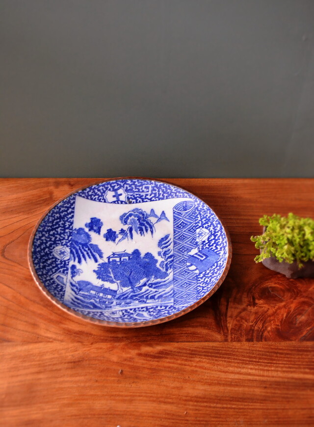 アンティークサムズコレクション 染付印判大皿 イゲ皿 宝尽し 山水図