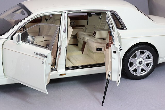 京商 1/18 ロールスロイス ファントム EWB イングリッシュホワイト 再生産