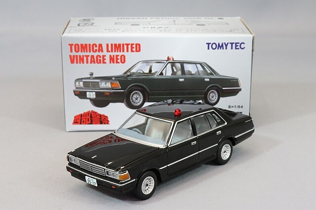トミカリミテッドヴィンテージ NEO 1/64 西部警察26 日産 セドリック