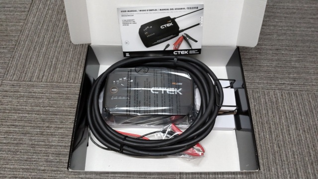 CTEK PRO25SEJP / シーテック 充電器 バッテリー チャージャー メンテナー