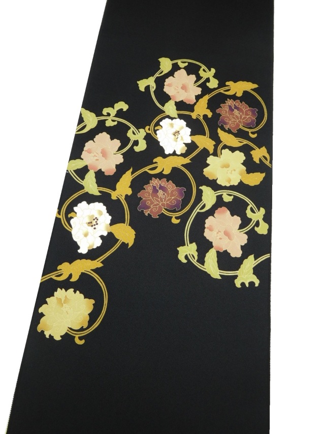 牡丹唐草文様を、美しい糸目友禅で染色された、十日町友禅 九寸名古屋帯