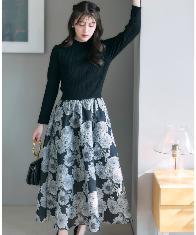 フラワージャガードドッキングニットワンピース