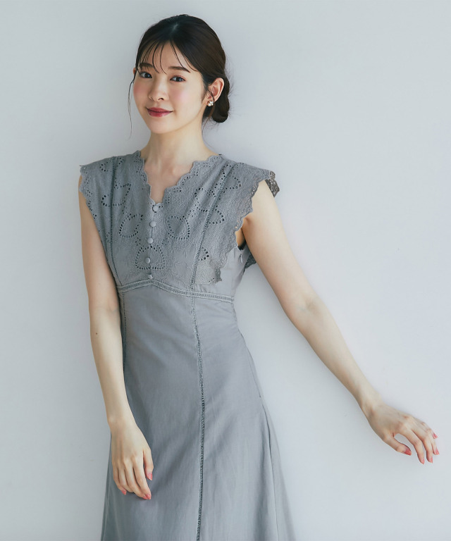 ウエストりぼん付きコットンカットワークレース刺繍ワンピース