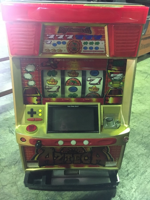 レア台/現状販売品】 パチスロ実機 エレコ アステカレジェンドR 【4号機】