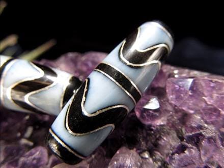 ◇銀との組み合わせでパワーアップ！◇特殊技法により銀線が埋め込まれ