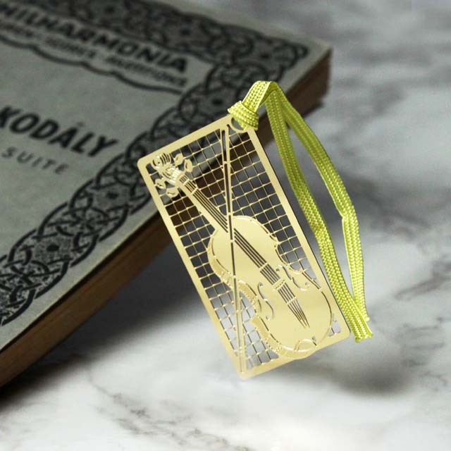 純金メッキ栞 《古風なヴァイオリン》 499520 音楽雑貨・アクセサリー