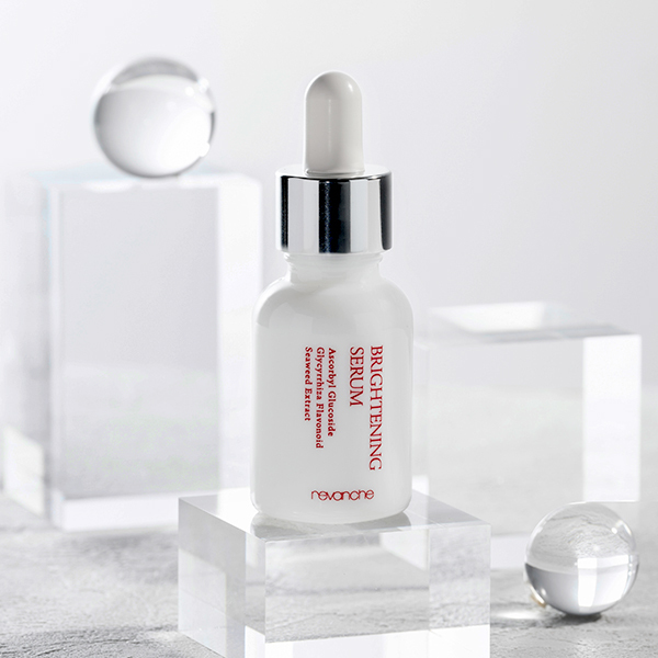 薬用ブライトニングセラム｜ルバンシュ-自然派化粧品・無添加化粧品の通販