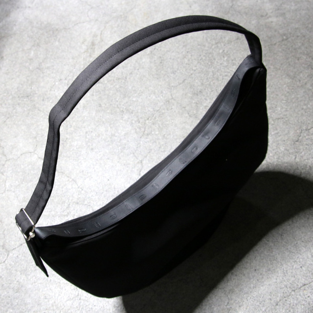 SU (スー) SU-ST-BG-01 [ Vibram Bonding Round Bag] ビブラム