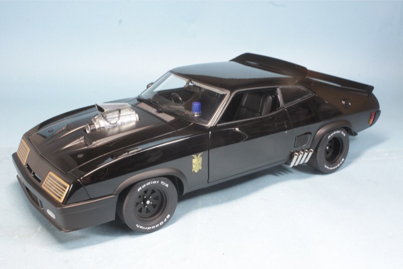 オートアート 1/18 フォード XB ファルコン チューンドVer. マッド