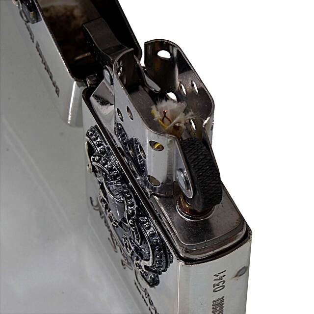 絶版/ヴィンテージ Zippo ジッポー 中古 2011年製造Mighty Crown 王冠