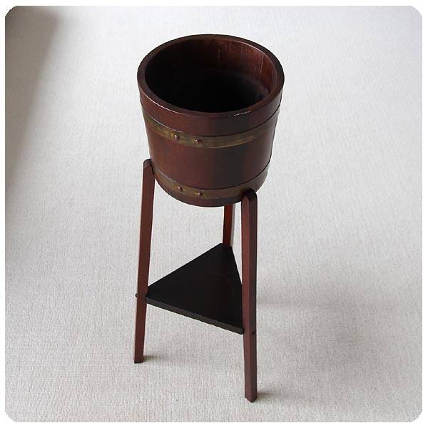 イギリス アンティーク ホーロー製 フラワー缶 キャニスター 小麦粉