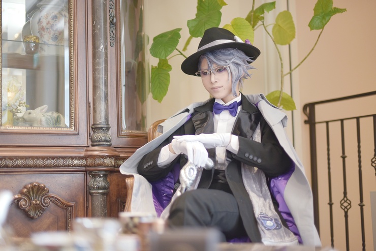 ツイステッドワンダーランド アズール・アーシェングロット(寮服