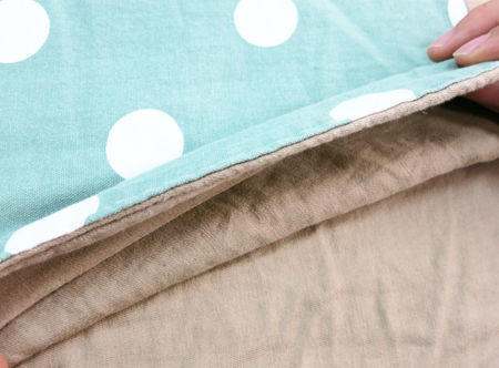 水玉もっこ（ベージュ×グリーン） | おんぶもっこ