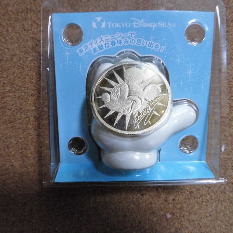 東京ディズニーリゾート 春休み来場者配布 記念メダル | みかんの