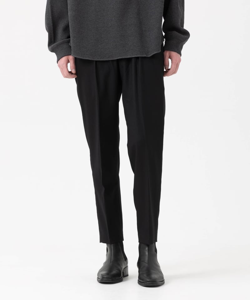 MBハイエンド尾州ウール クラシックテーパードスラックス | MB -there