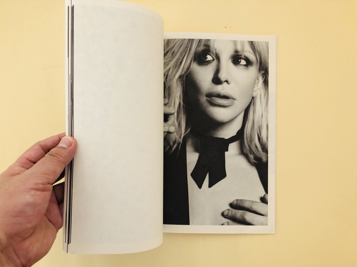 PORTRAIT OF A PERFORMER COURTNEY LOVE | 誠光社 通信販売