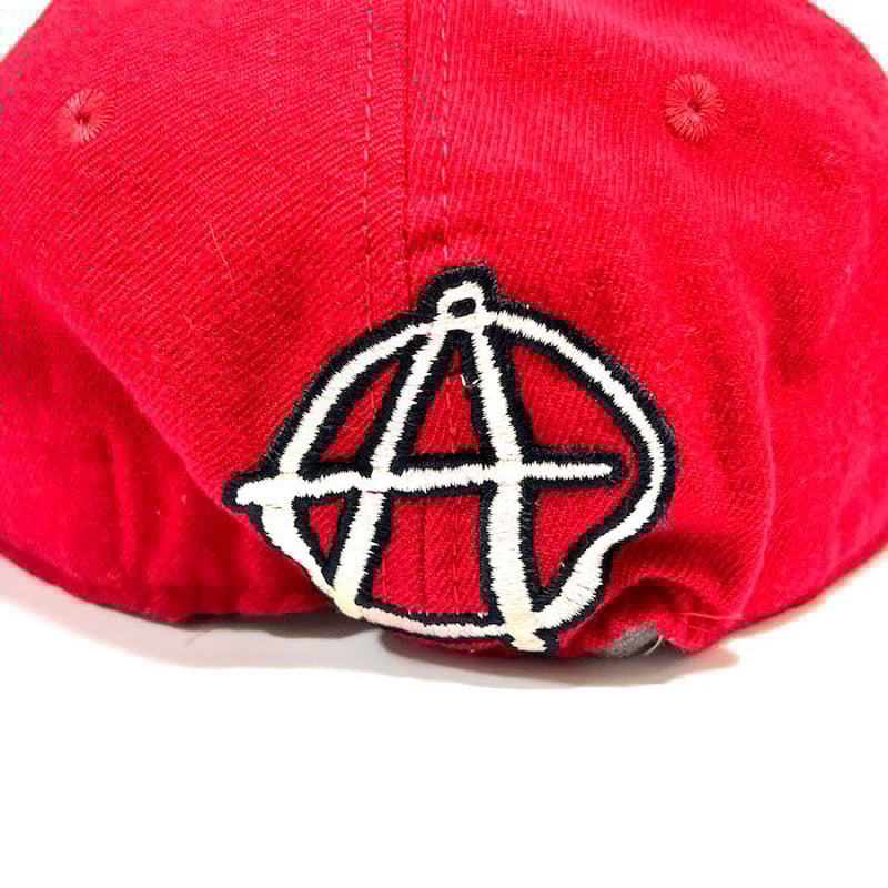 USED】90'S ANARCHIC ADJUSTMENT 6-PANEL CAP RED