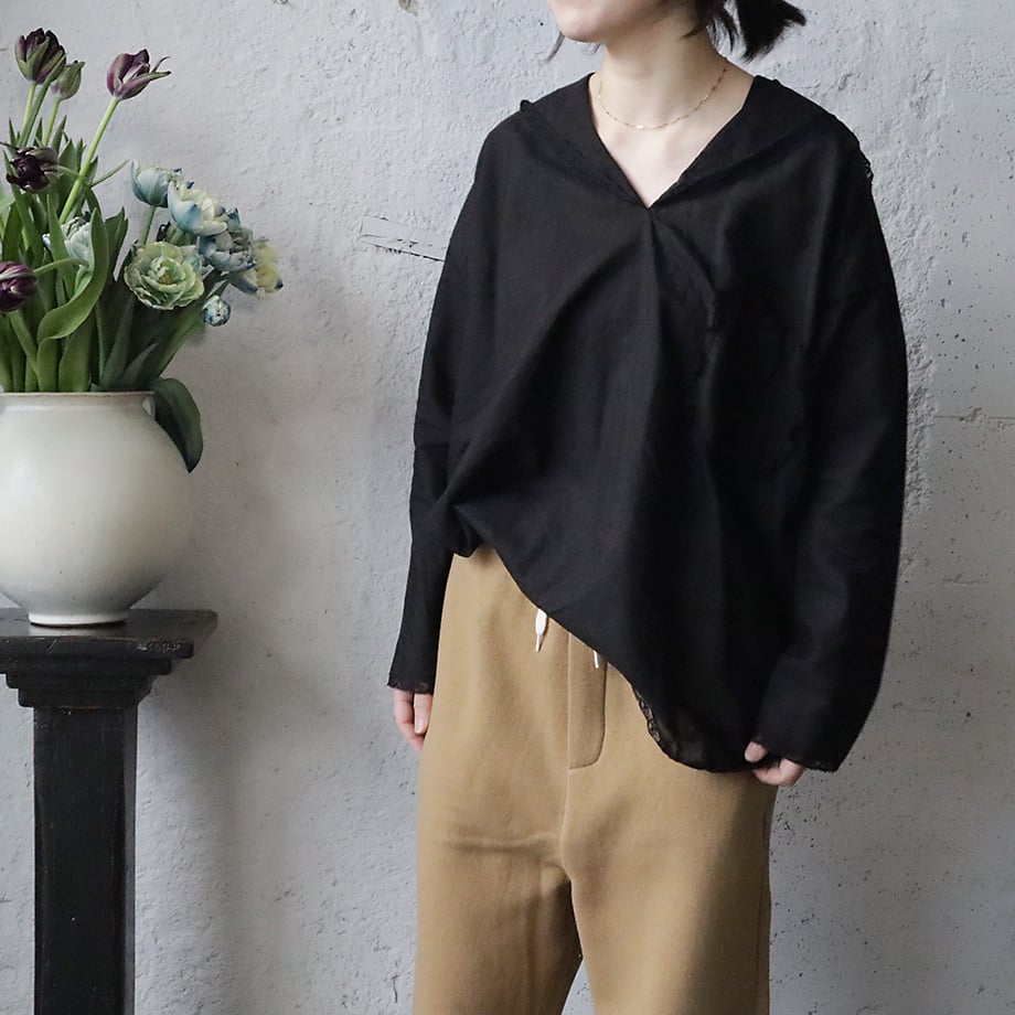 TOWAVASE Leavers blouse (black) | nii-B | WEBSHOP