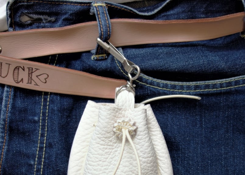 JUNKHEAD ディアスキン 鹿革巾着ポーチ白 WHITE | JUNKHEAD LEAT