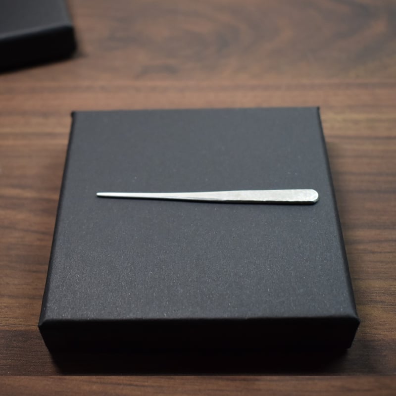 銀製 シンプル 槌目模様の菓子切り 楊枝 サイズ小 | シルバー