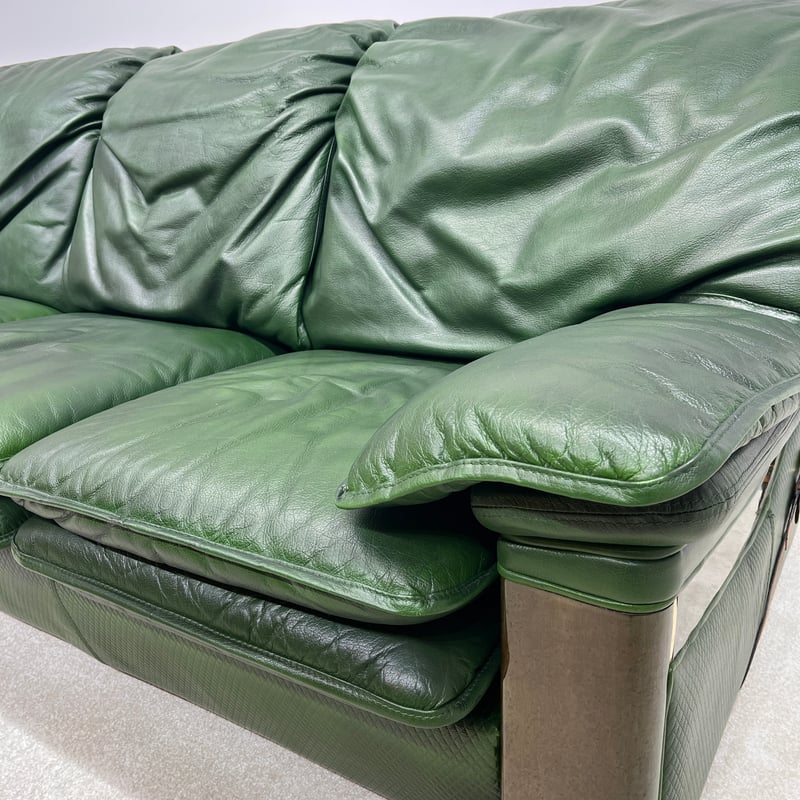 FORMITALIA （パオロ•グッチ）Paolo GUCCI ソファ3＋1＋1＋オットマン+