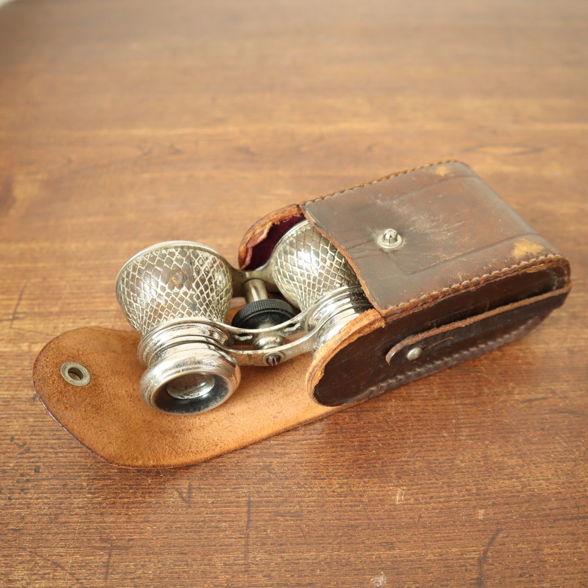アンティーク 双眼鏡 レザーケース付き | 古道具 イエノコモノ
