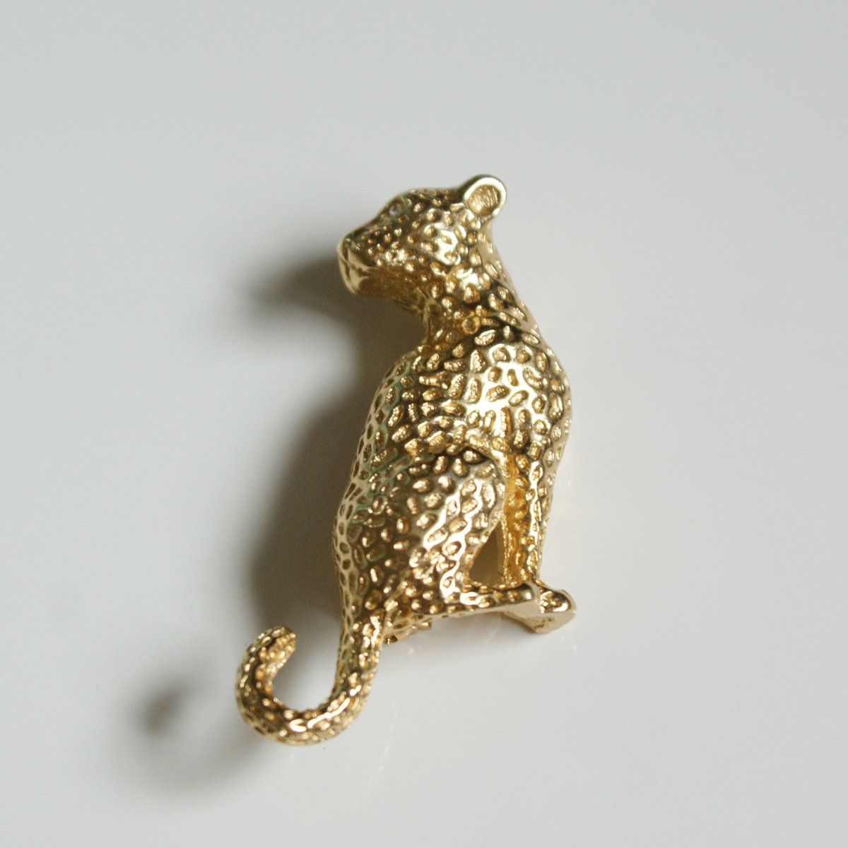 Christian Diorクリスチャン・ディオール パンサー 豹 ブローチ