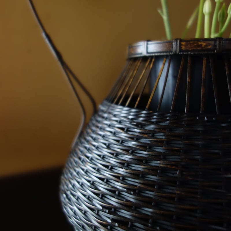 Yoshimichi Yoshida 吉田佳道 手付竹籠 黒松葉 | g's gallery