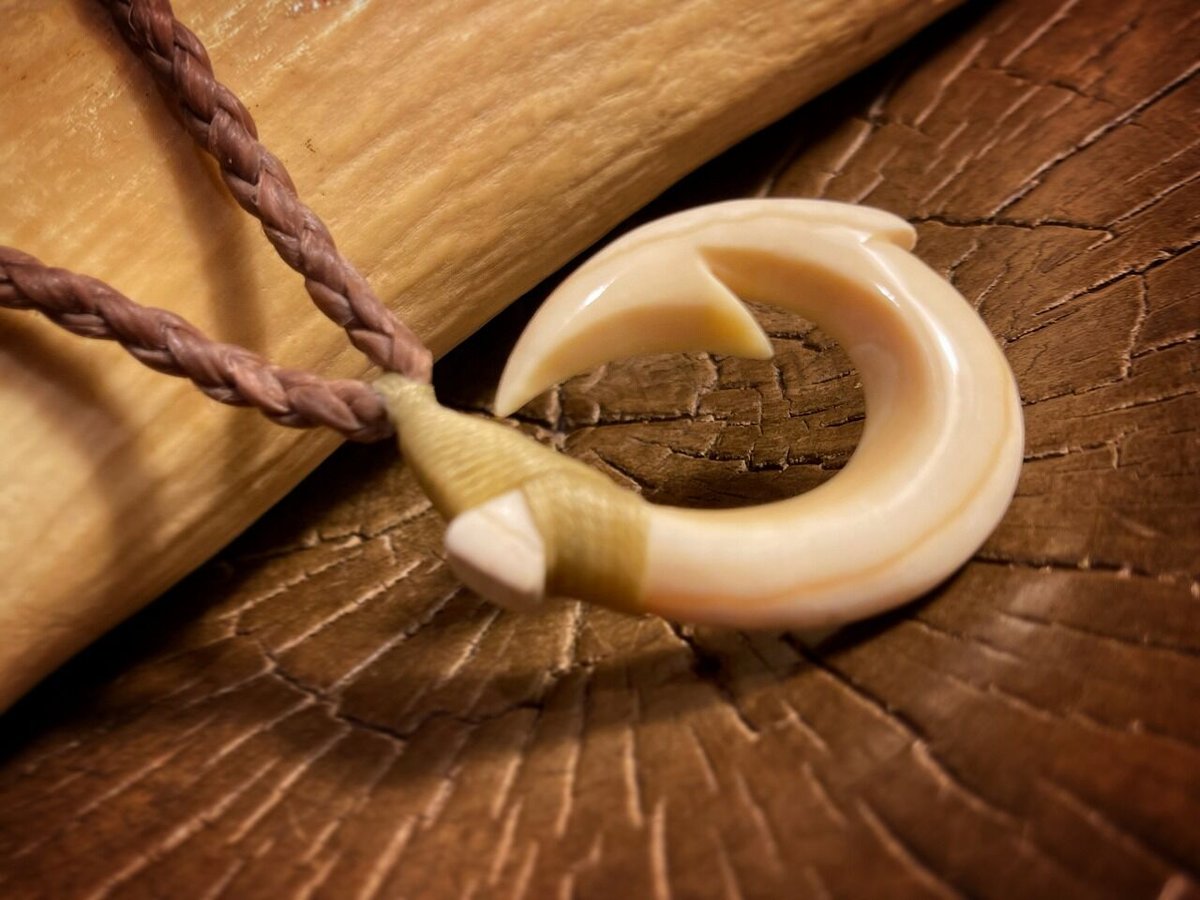 鯨歯HOOK WL-87 | Ocean's Bone Carvings