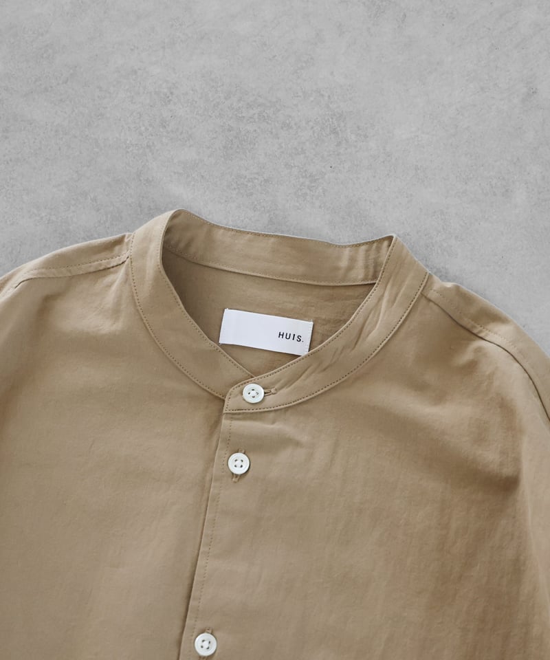 HUIS |やわらかコットンバンドカラーオーバーシャツ（ベージュ）【ユニ