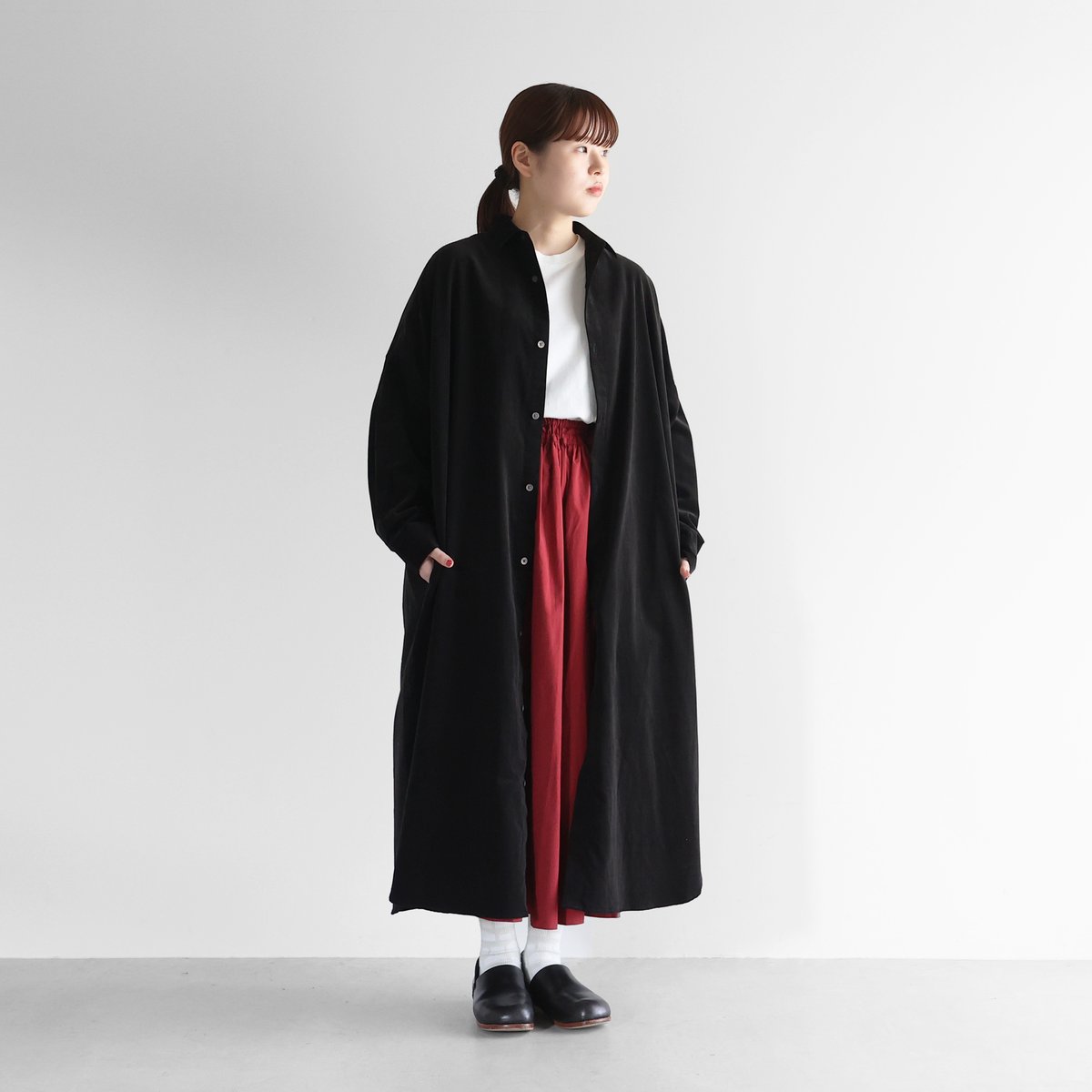 HUIS | ［ほぼ日コラボ］みじんコールロングシャツ（ブラック）【ユニ